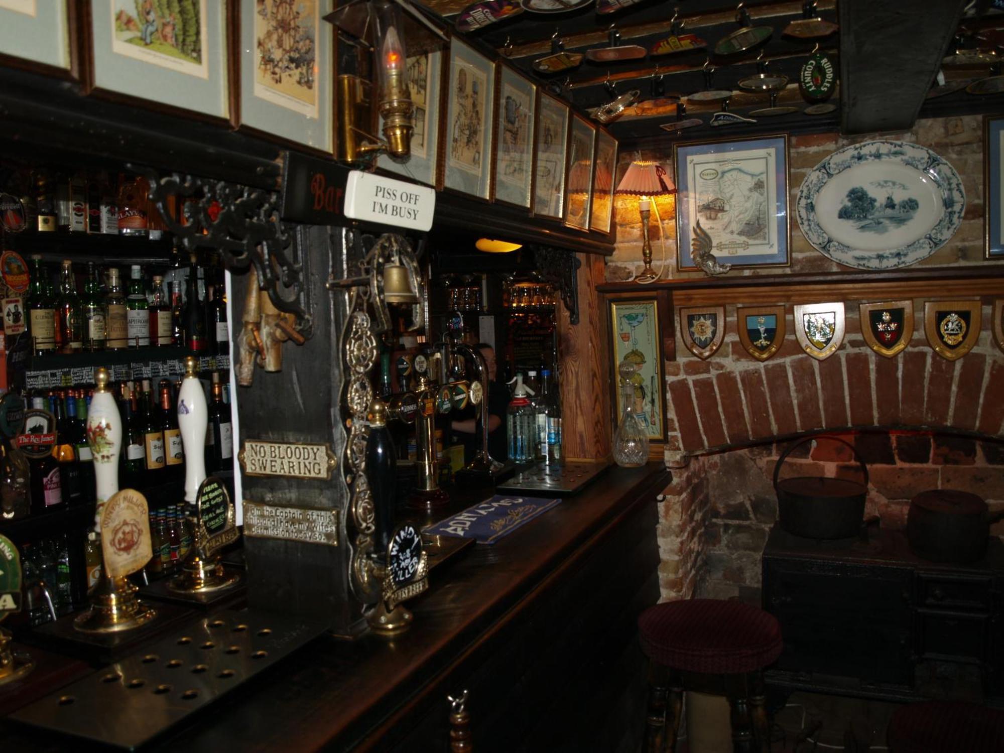 The Olde Windmill Inn Great Cressingham Luaran gambar